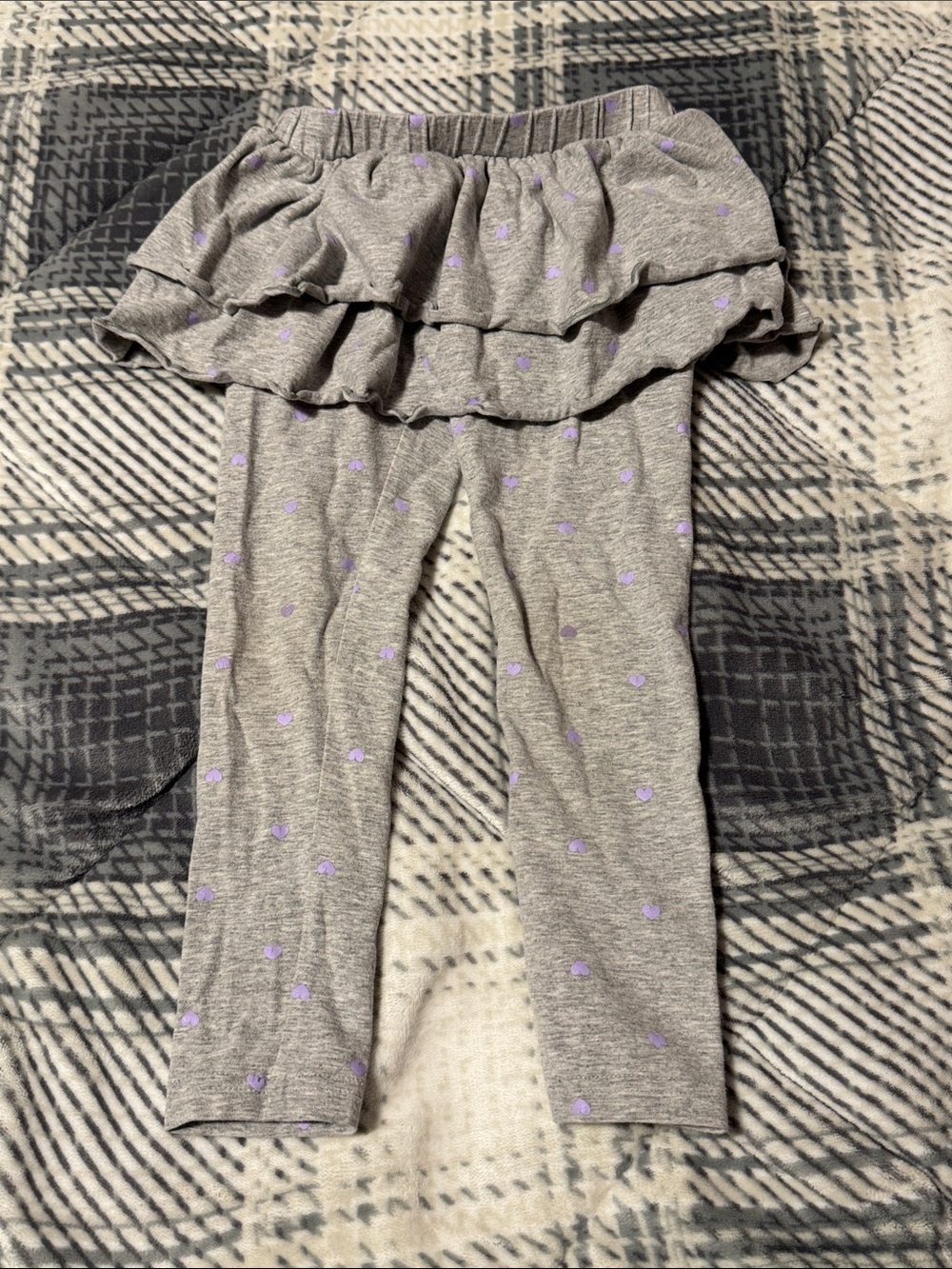 Girls' Gray Ruffle Skirted Leggings with Purple Hearts